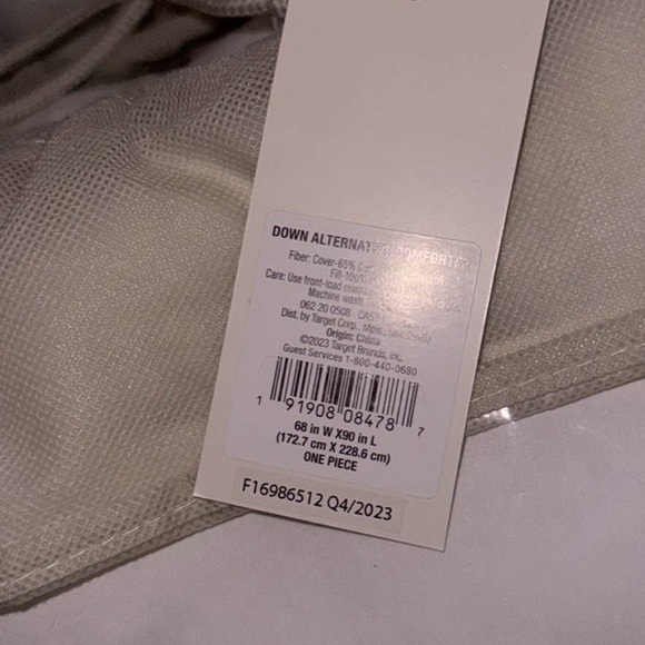 Casaluna Twin Down Alternative Comforter - Picture 3 of 3